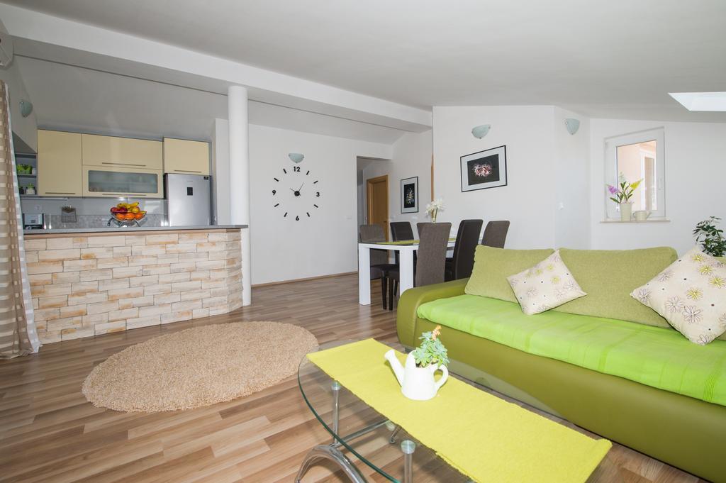 Apartment Sunset Makarska Exterior foto